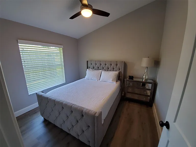13917 Sheffield Ct — Photo 28