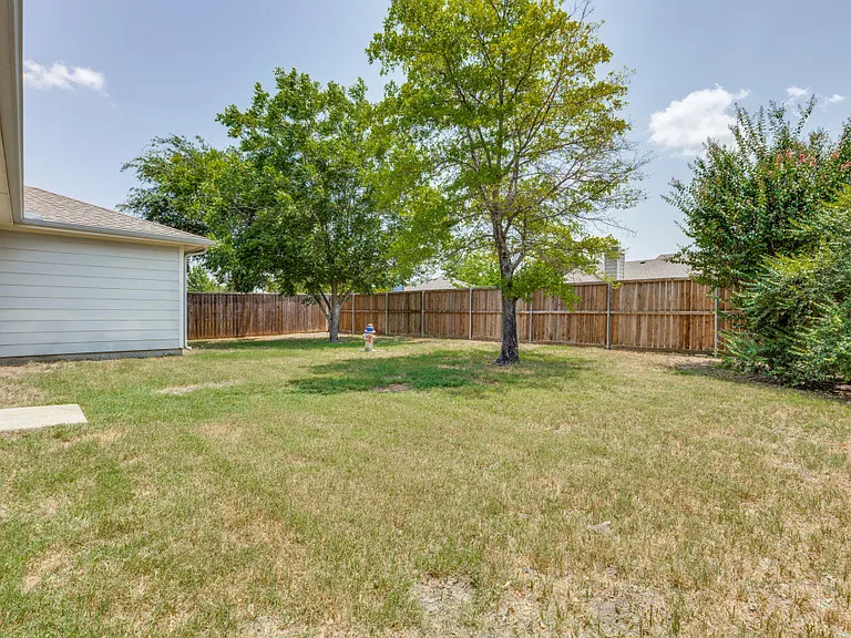 9709 Thomas Jefferson Dr — Photo 20