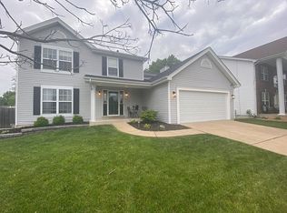 112 Royallmanor Ln, O'Fallon, MO 63368