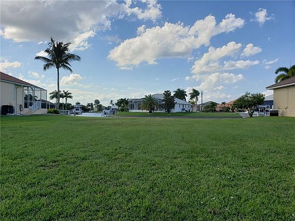 5th image of 4421 Almar Dr