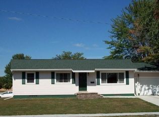 515 W Monowau St, Tomah, WI 54660