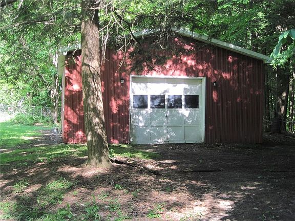 4th image of 8521 Shady Ln