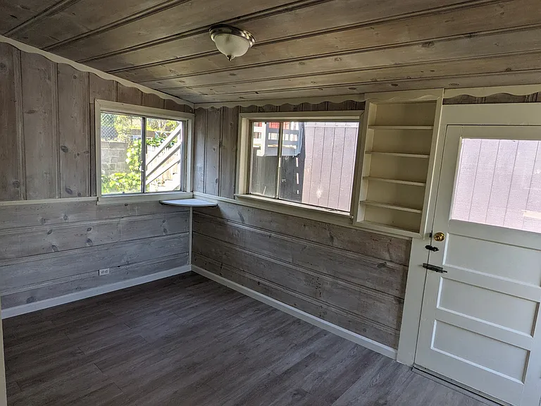 207 Benson Ave — Photo 14