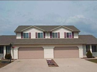 4604 Fox Grove Rd, Sheboygan, WI 53081