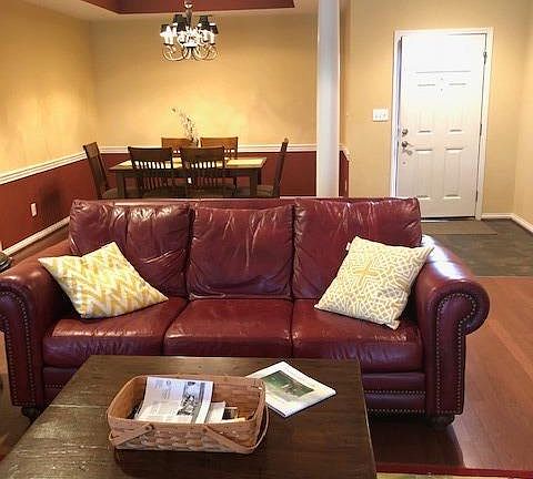 3rd image of 1014 Berry Hill Dr #8