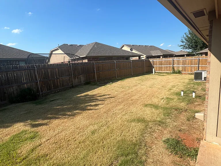 18509 Agua Dr — Photo 7