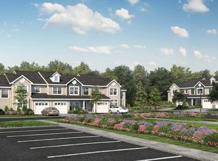 137 Avery Dr N, Center Moriches, NY 11934