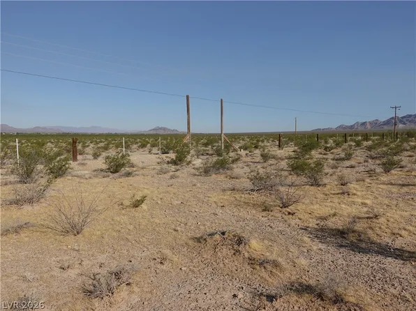 1397 Obsidian Ave, Jean, NV 89019
