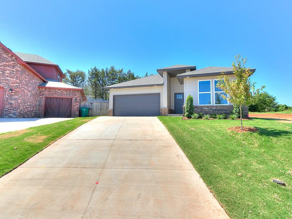 7236 NW 152nd St