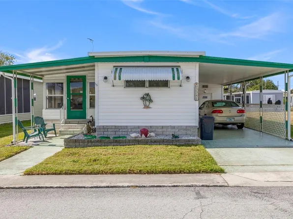 3341 Hampshire Dr, Holiday, FL 34690