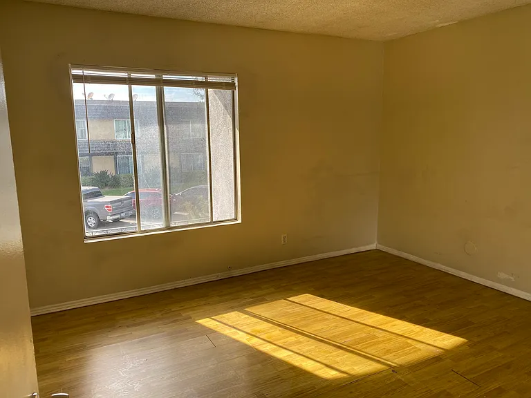 5530 Ackerfield Ave #107 — Photo 4