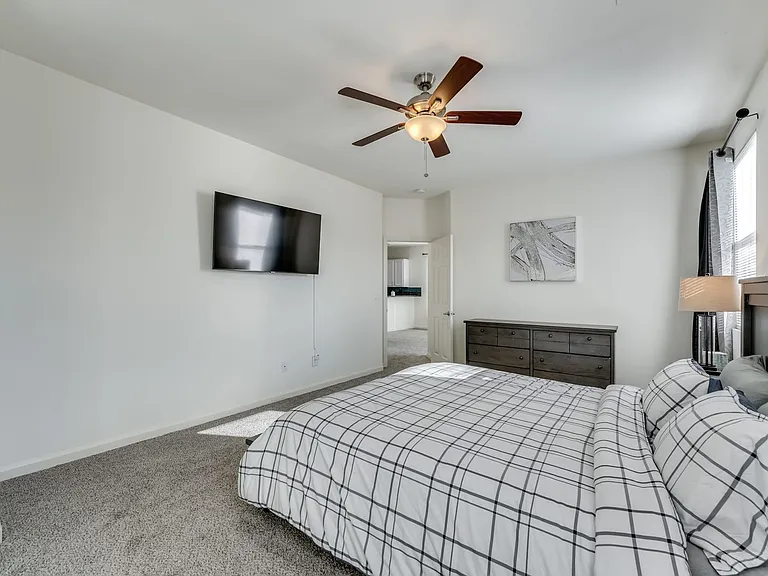 1668 Rocky Cove Ln — Photo 15