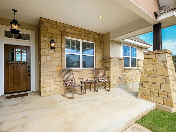 4th image of 1061 Bridlewood
