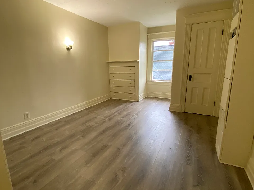 511 West Ave #11