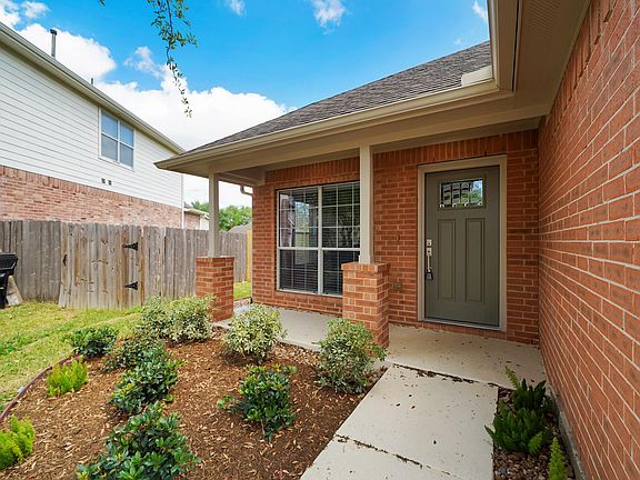 2nd image of 21006 Wildbrook Canyon Ct