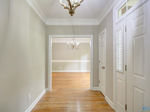 5th image of 2961 Hampton Cove Way SE