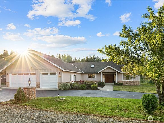 3rd image of 321 Pebble Beach Drive