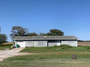 1011 W Fm 738, Orange Grove, TX 78372