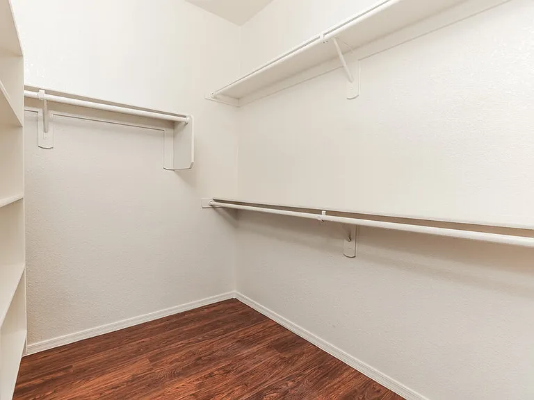 3430 W Avenida Bonita — Photo 11