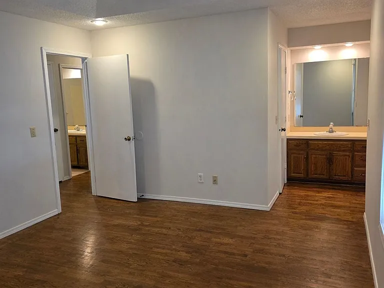1803 N Plaza Dr — Photo 12