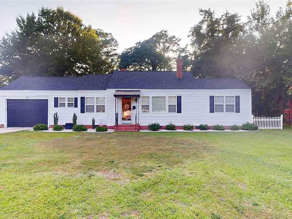 1st image of 422 W Richardson Cir