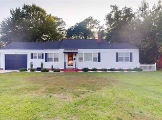 422 W Richardson Cir, Hartsville, SC 29550