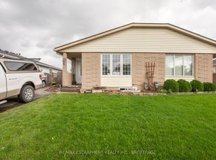 81 Marc Blvd, Welland, ON L3B 5V2