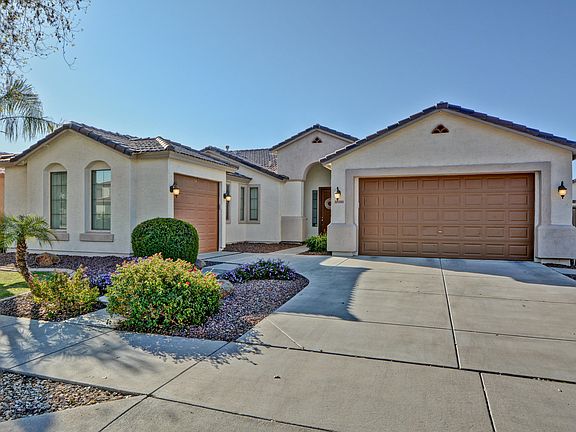 2nd image of 15583 W Yucatan Dr