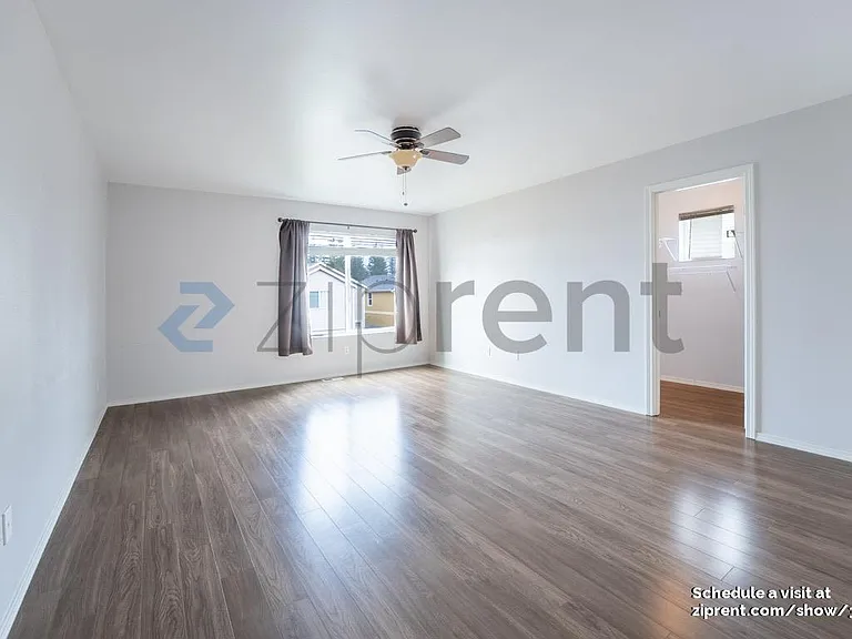 34030 SE Carmichael St — Photo 21