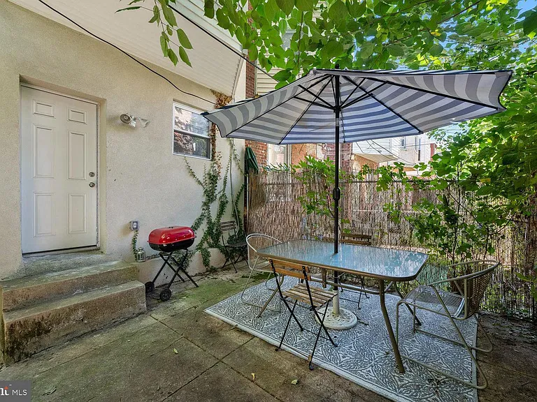 5215 Chancellor St — Photo 11