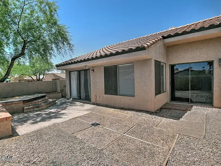 1807 N Ventura Ln — Photo 12