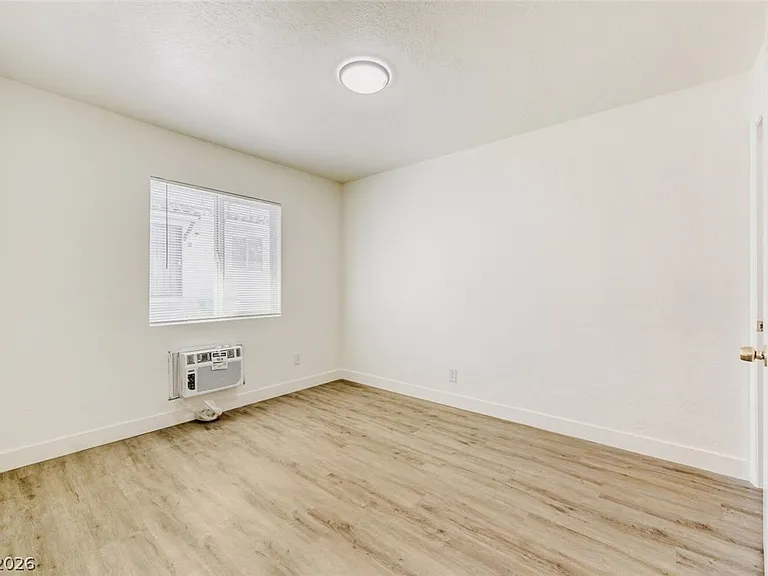 1014 N 4th St #1-10 — Photo 20