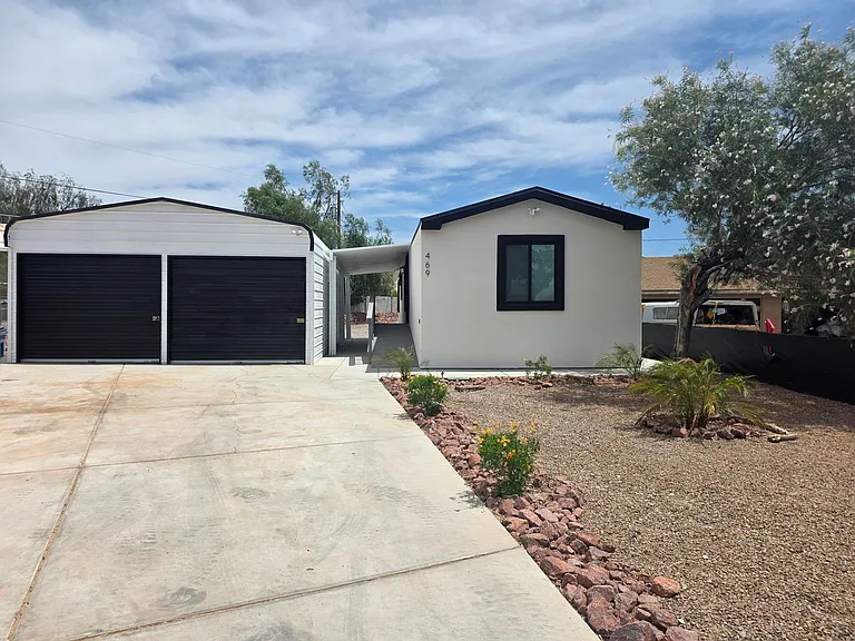 469 Santa Maria Rd — Photo 2