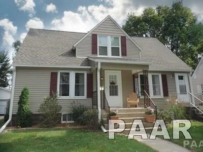 1110 S 9th St, Pekin, IL, 61554