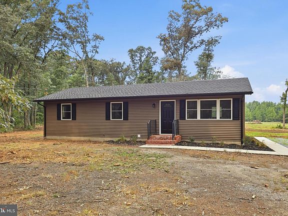 3rd image of 1381 Cabin Ridge Rd