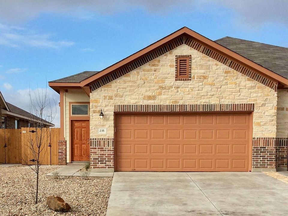 1st image of 235 Hidden Springs Dr