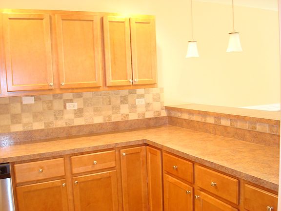 3rd image of 2250 N Baldwin Way Unit 6B