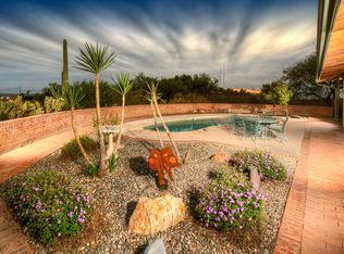 4865 E Calle Barril, Tucson, AZ 85718