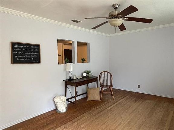 3rd image of 101 Bell St