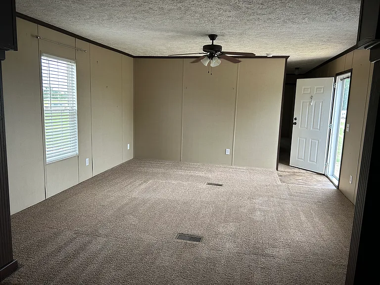 71 County Road 3004 — Photo 7