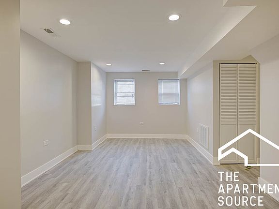 2nd image of 2935 N Lawndale Ave