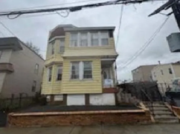 171-173 Hobson St, Newark, NJ 07112