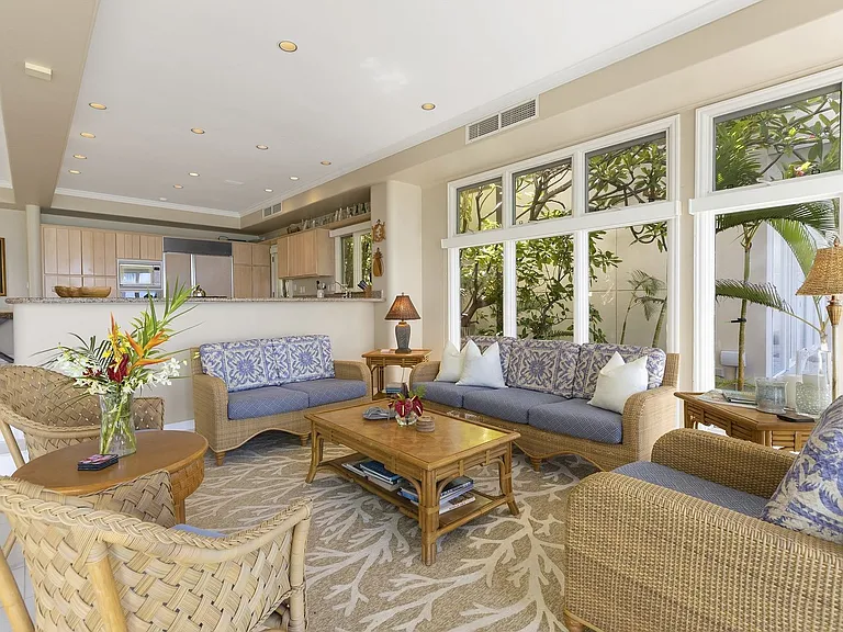 3059 Kalakaua Ave — Photo 25