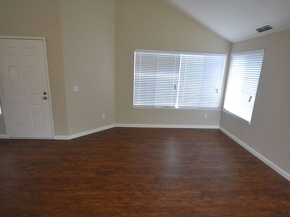 2nd image of 8004 Glen Ivy Ct