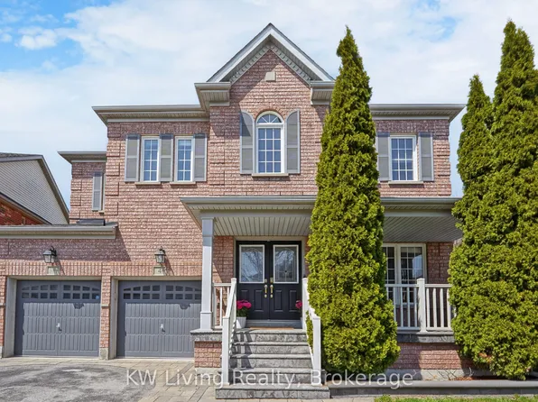 4 Heslop St, Ajax, ON L1T 0G5