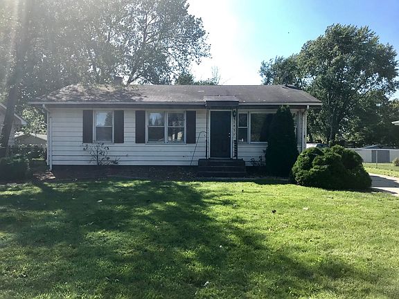 2nd image of 1837 Stephen Dr