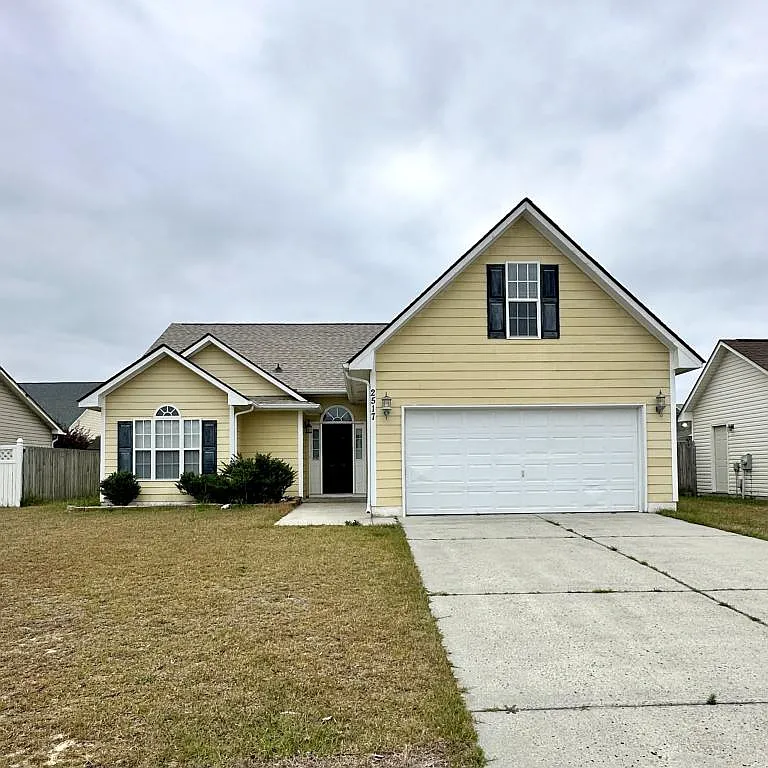 2517 Forest Lodge Dr — Photo 1