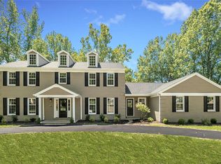 12536 Falling Leaves Ct, Saint Louis, MO 63141