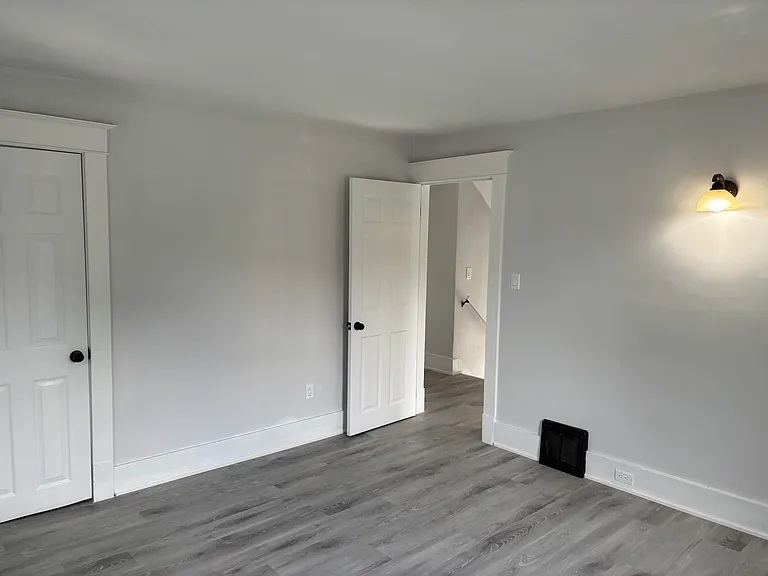 5810 Symmes St — Photo 9