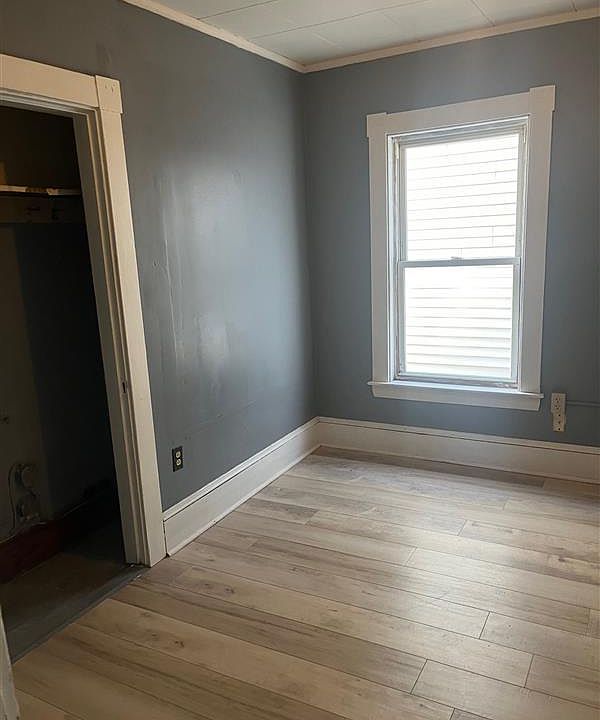 209 Waldo St Rumford, ME, 04276 Apartments for Rent Zillow